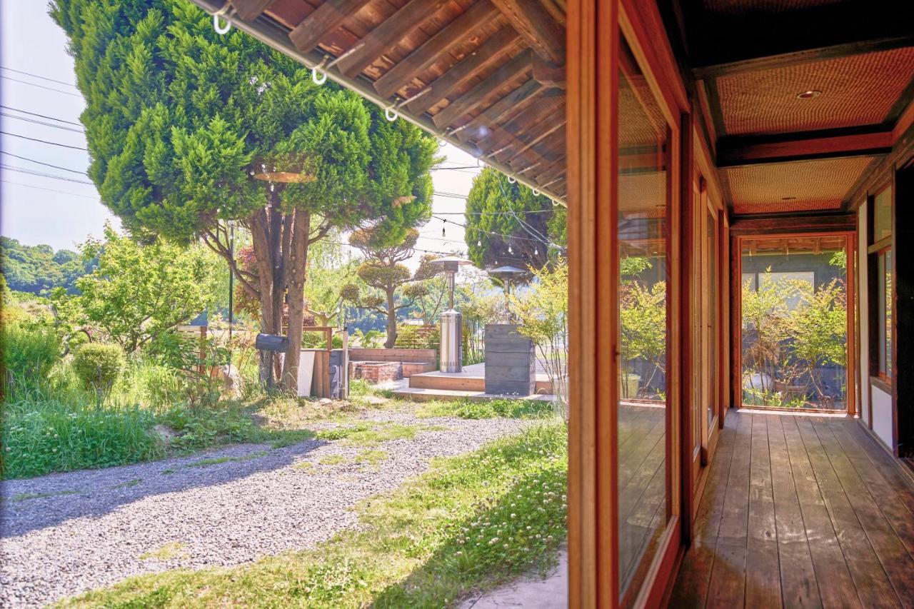 Villa せとうち母家 Setouchi Omoya à Fukuyama Extérieur photo
